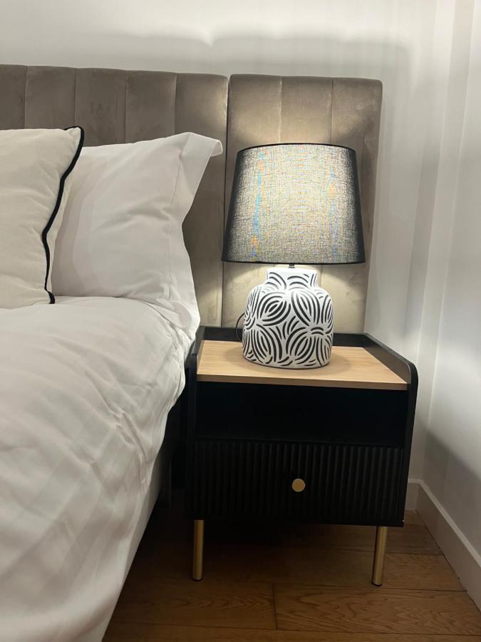 Heart Of Covent Garden Central Apartment - 2 Bed Лондон Экстерьер фото
